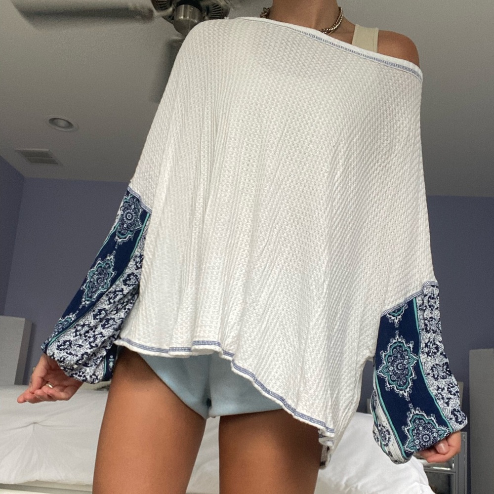 Flowy long sleeve